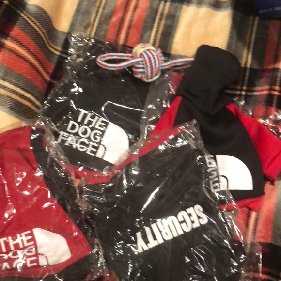 Doggie Sweaters NWT - Picture 2 of 2